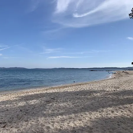 à Hyères, Proche Et Port, Parking Et Wifi Inclus - Fr-1-335-200